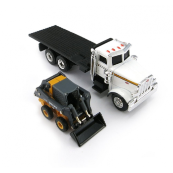 Ertl 45474 - Peterbilt 367 Truck and John Deere 320e Skid Steer Loader - Scale 1:64