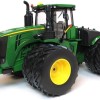Ertl 45508 - John Deere 9620R 4WD Articulated Tractor with Doubles - Prestige Collection - Scale 1:16