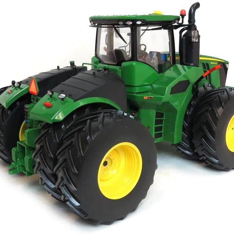 Ertl 45508 - John Deere 9620R 4WD Articulated Tractor with Doubles - Prestige Collection - Scale 1:16