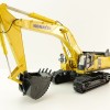 First Gear 50-3500 Large Komatsu PC900LC-11 Tracked Excavator Scale 1:50