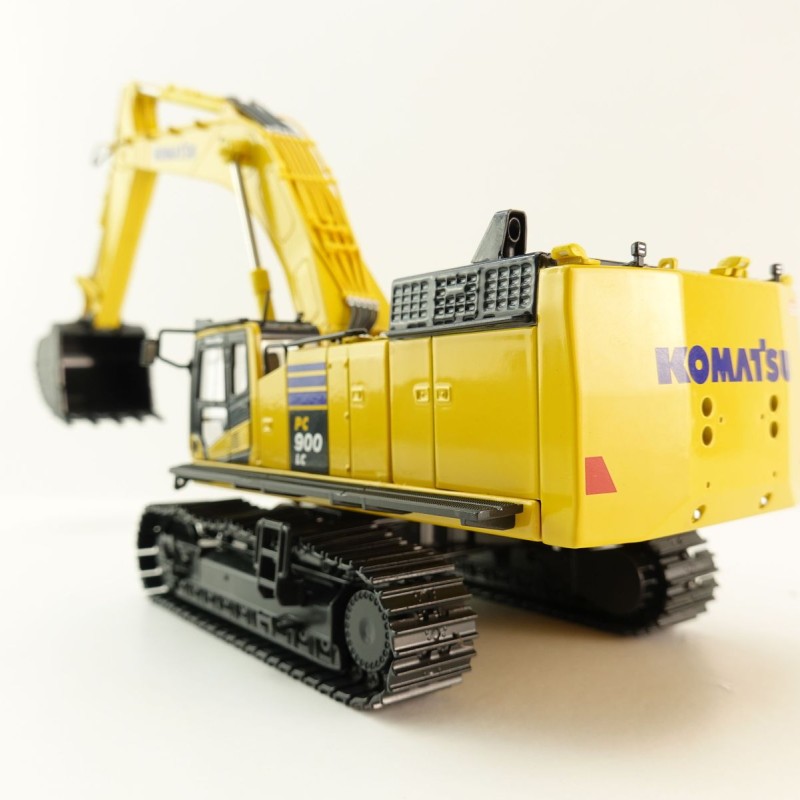 First Gear 50-3500 Large Komatsu PC900LC-11 Tracked Excavator Scale 1:50