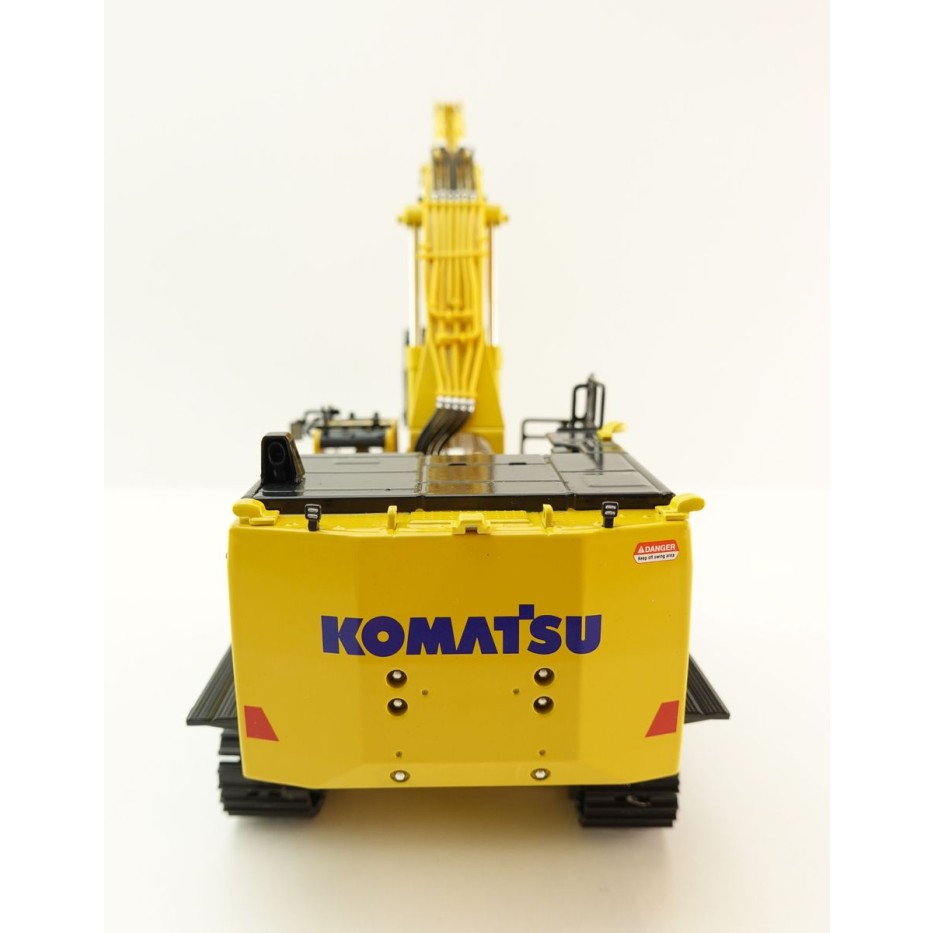 First Gear 50-3500 Large Komatsu PC900LC-11 Tracked Excavator Scale 1:50