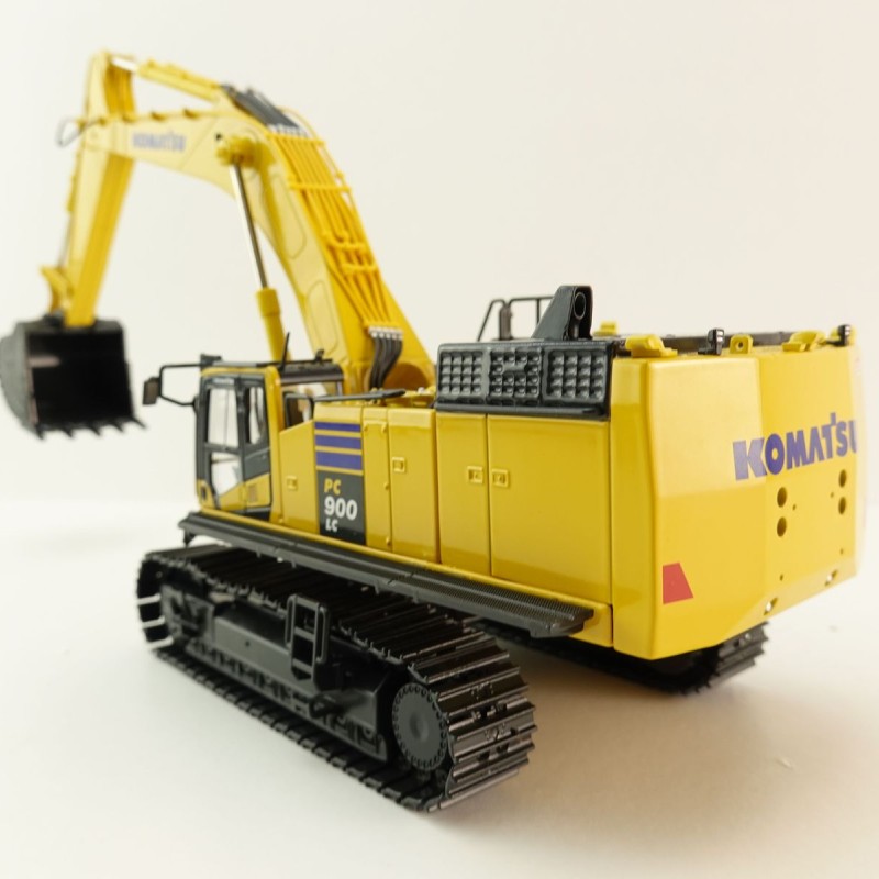 First Gear 50-3500 Large Komatsu PC900LC-11 Tracked Excavator Scale 1:50