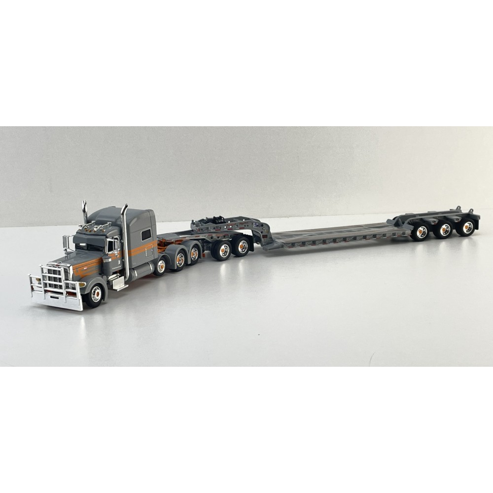 First Gear 60-2286 Peterbilt Model 389 Truck with Lowboy Trailer with Jeep - Capitola Trucking - Scale 1:64