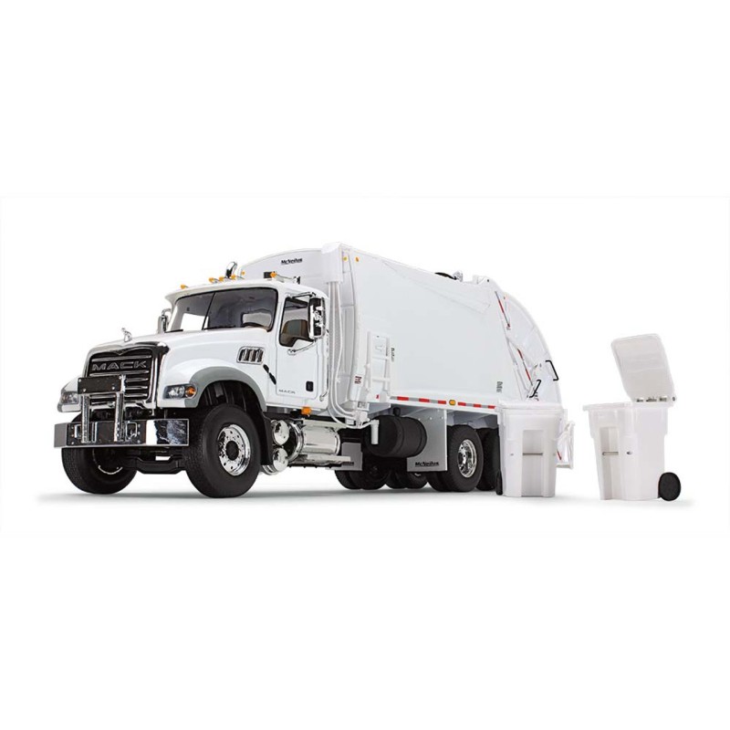 First Gear 10-4213 Mack Granite MP with McNeilus Rear Loader Garbage Truck  Scale 1:34