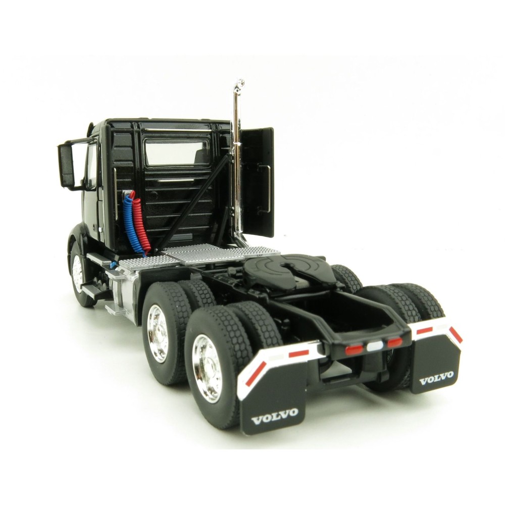 First Gear 50-3363 Volvo VNR 300 Day-Cab 6x4 Prime Mover Sable Black Metallic 1:50 Scale