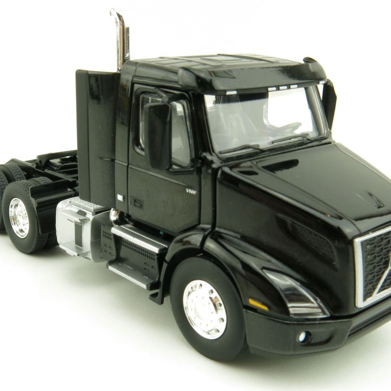 First Gear 50-3363 Volvo VNR 300 Day-Cab 6x4 Prime Mover Sable Black Metallic 1:50 Scale