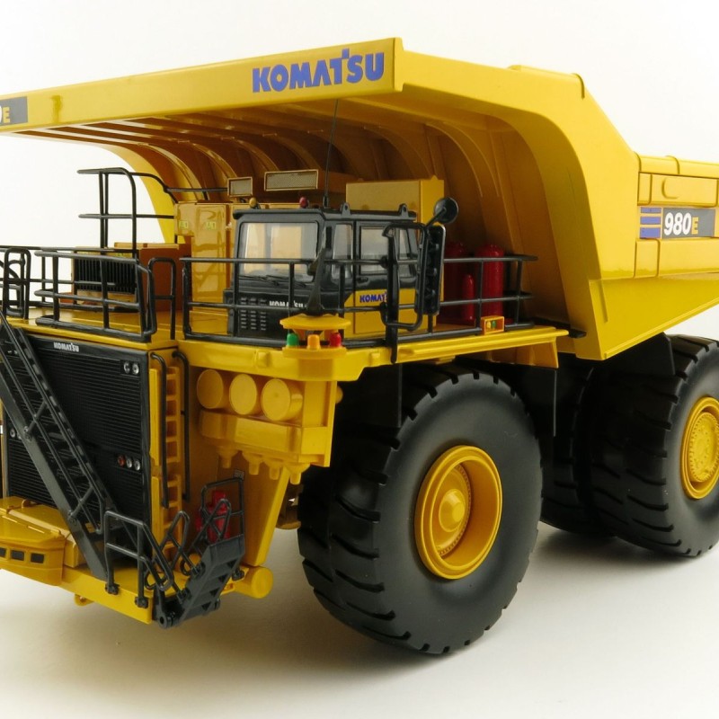 First Gear 50-3415 Komatsu 980E-AT Off Road Dump Truck Mining Diecast Scale 1:50