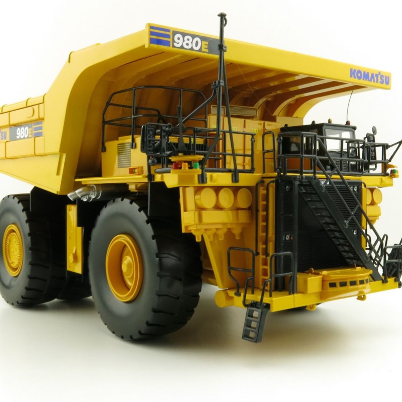First Gear 50-3415 Komatsu 980E-AT Off Road Dump Truck Mining Diecast Scale 1:50