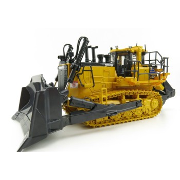 First Gear 50-3426 Komatsu D375A-8 Crawler Dozer with Ripper Scale 1:50 