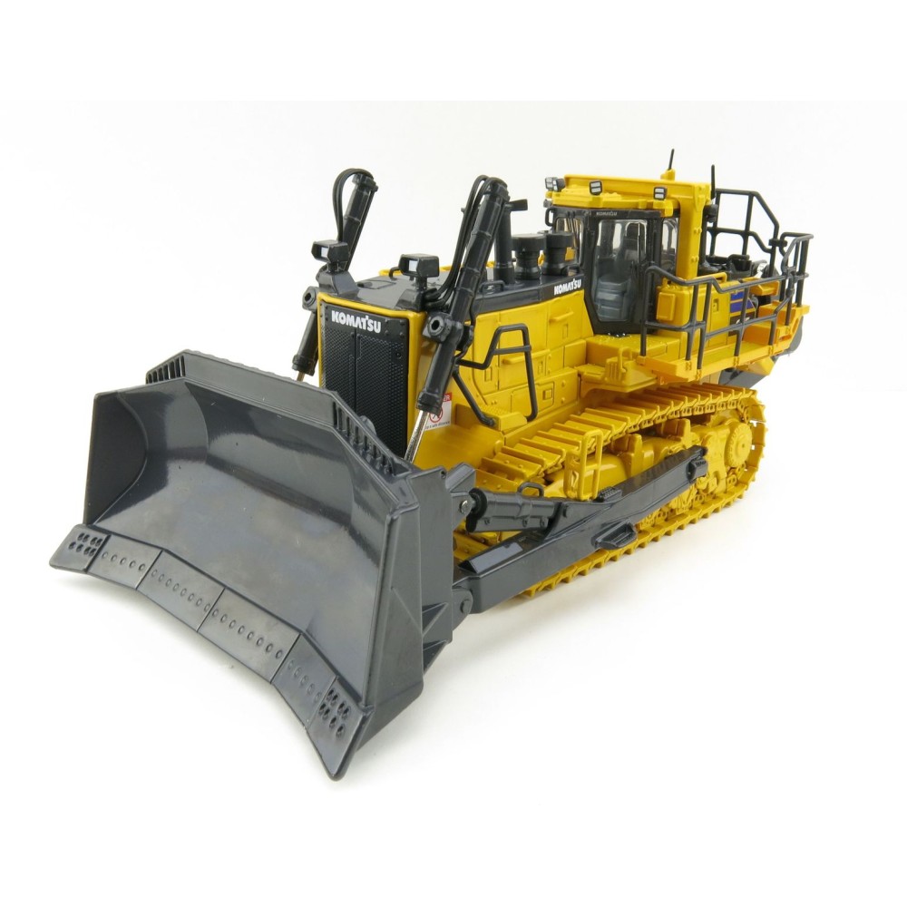 First Gear 50-3426 Komatsu D375A-8 Crawler Dozer with Ripper Scale 1:50 