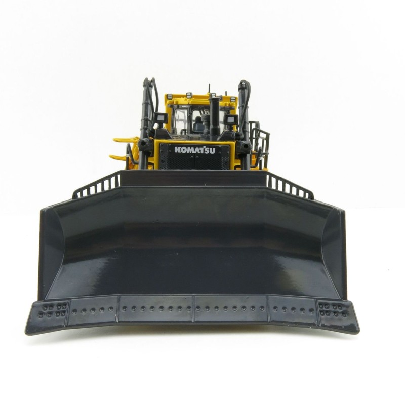 First Gear 50-3426 Komatsu D375A-8 Crawler Dozer with Ripper Scale 1:50 