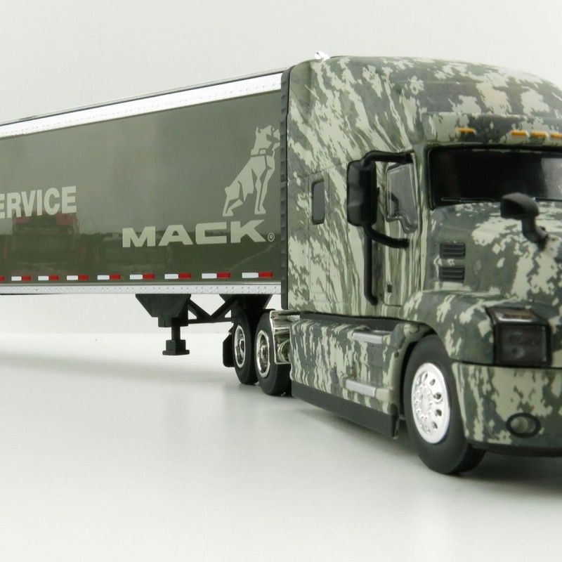 First Gear 59-3424 Mack Anthem Sleeper Truck The SALUTE TO SERVICE US Army with 53' Trailer - Scale 1:50