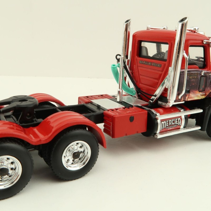 First Gear 60-1114 Mack Pinnacle 6x4 Truck with Wilson Grain Trailer Mercier Transport - Our Fallen Heroes - Scale 1:64