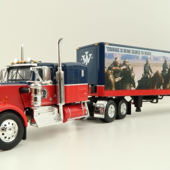 First Gear 60-1205 Kenworth W900A Sleeper 6x4 Truck with 40 FT Vintage Trailer - John Wayne: Courage - Scale 1:64