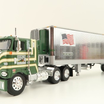 First Gear 60-1428 Peterbilt Model 352 COE Truck with Reefer Trailer - Greenstein Trucking Company - Scale 1:64