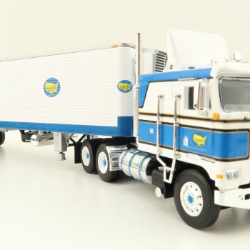 First Gear 60-1629 Kenworth K100 COE Truck with Reefer Trailer - Shaffer Trucking - Scale 1:64