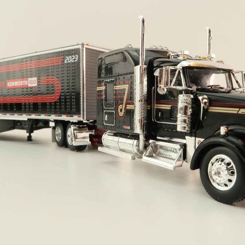 First Gear 68-1691 - Kenworth W900L Studio Sleeper & 53' Utility Trailer Kenworth 100th Anniversary - Scale 1:64