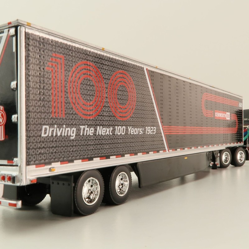 First Gear 68-1691 - Kenworth W900L Studio Sleeper & 53' Utility Trailer Kenworth 100th Anniversary - Scale 1:64