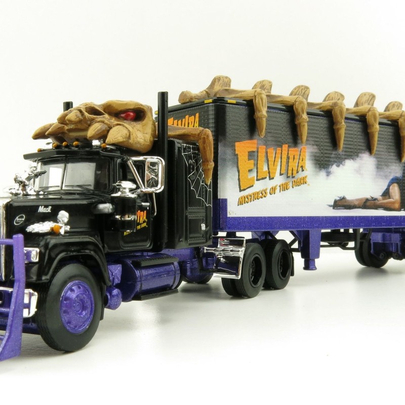 First Gear 69-0880 Custom Mack Super-Liner Truck with 40' Dry Goods Trailer Elvira Mistress of the Dark 40 Years - Scale 1:64