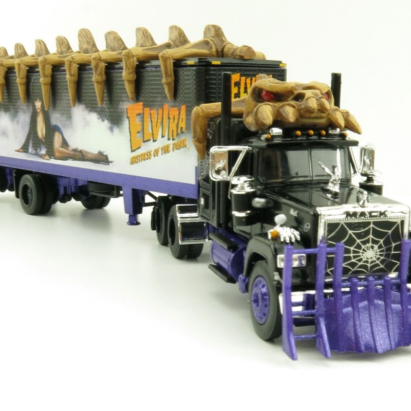 First Gear 69-0880 Custom Mack Super-Liner Truck with 40' Dry Goods Trailer Elvira Mistress of the Dark 40 Years - Scale 1:64