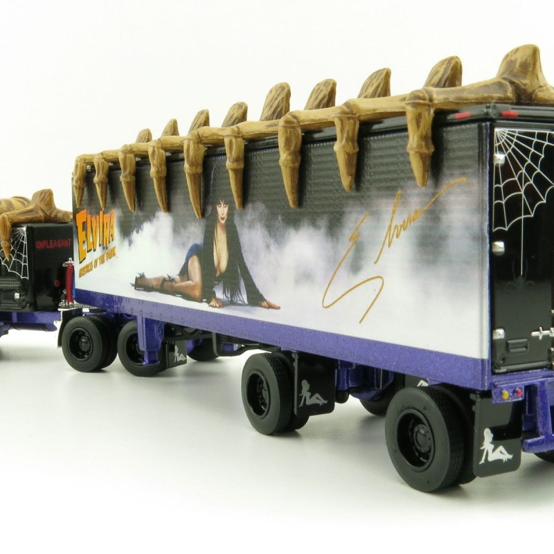 First Gear 69-0880 Custom Mack Super-Liner Truck with 40' Dry Goods Trailer Elvira Mistress of the Dark 40 Years - Scale 1:64
