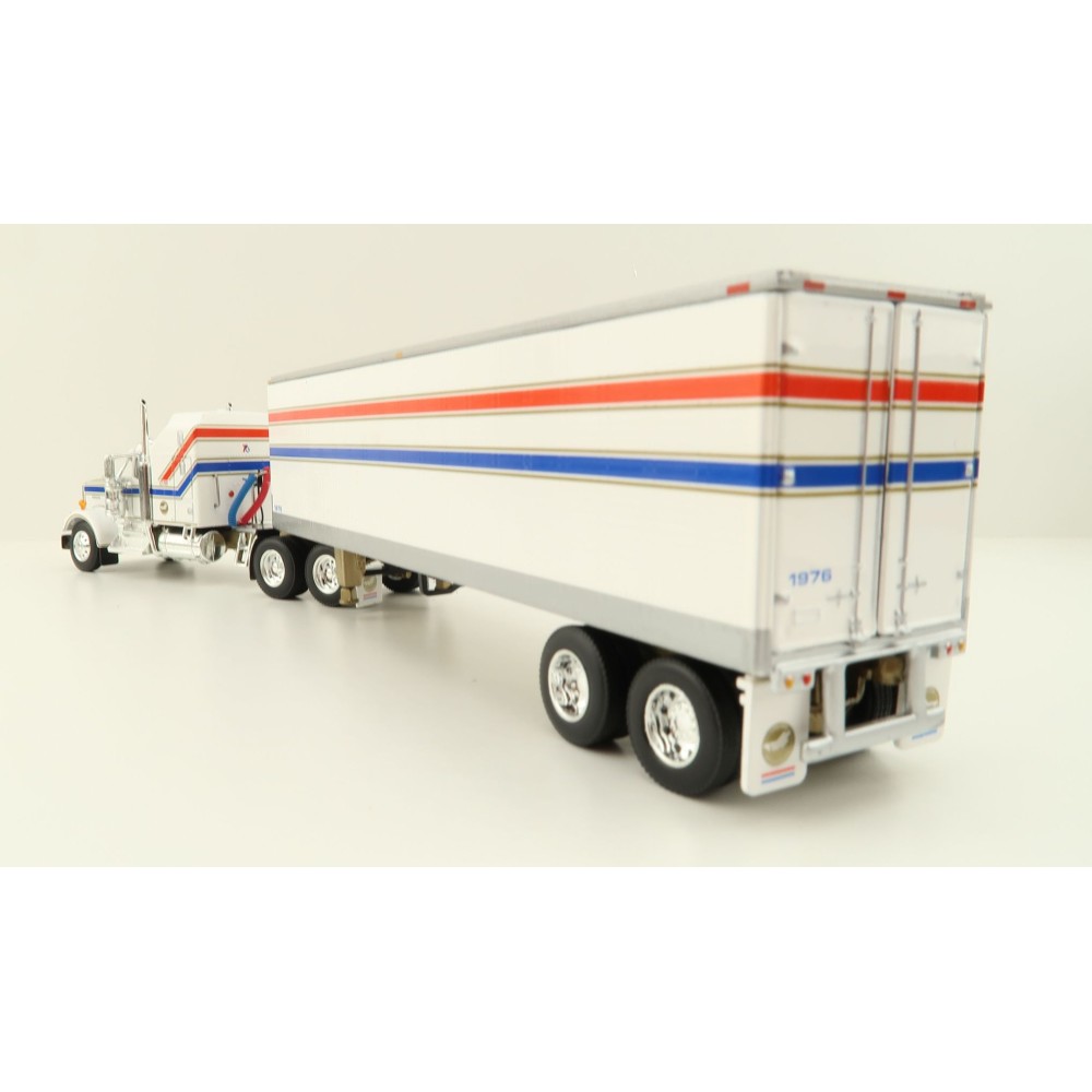 First Gear 69-1605 Kenworth W900A Truck and Trailer with Reefer - VIT200 Bicentennial - Scale 1:64