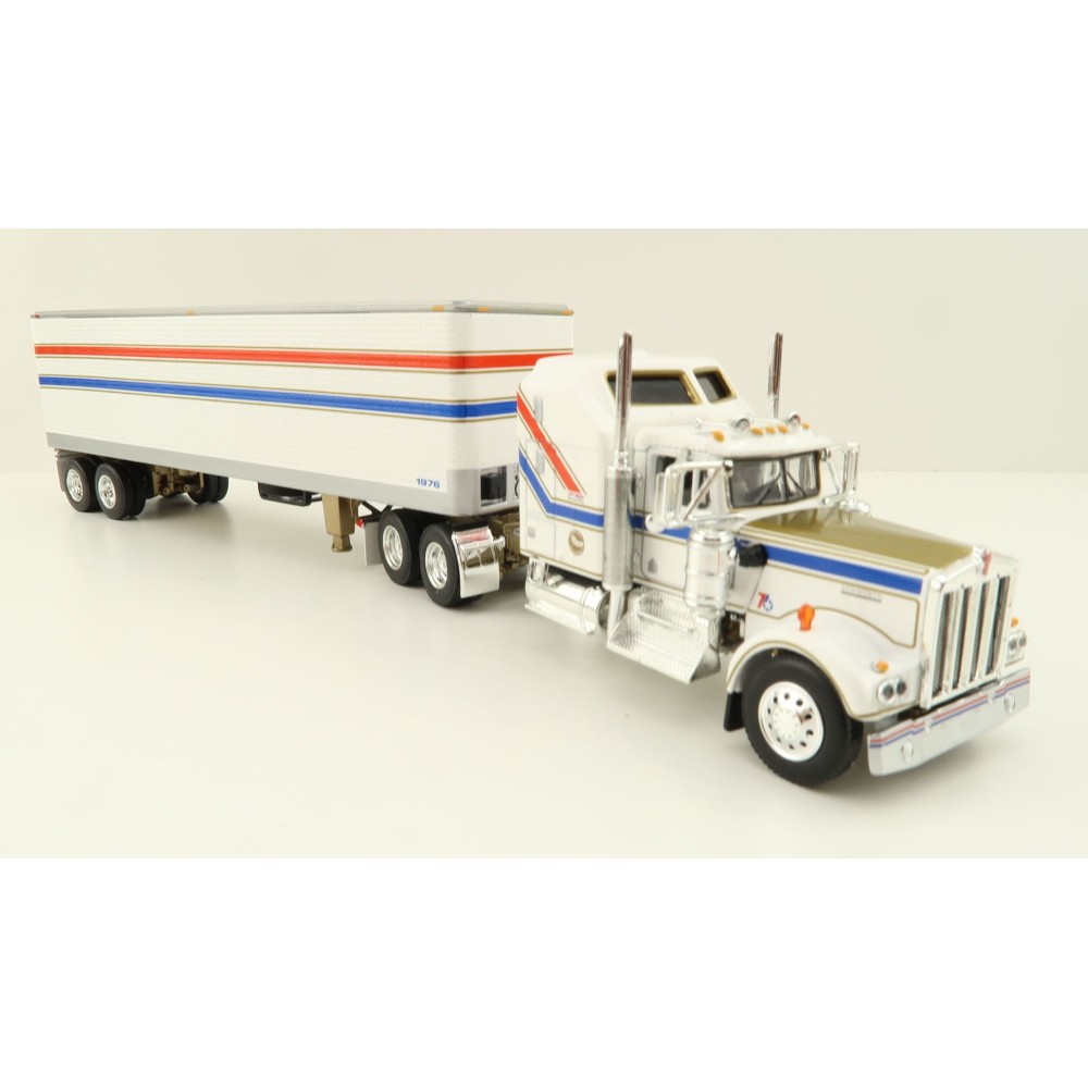 First Gear 69-1605 Kenworth W900A Truck and Trailer with Reefer - VIT200 Bicentennial - Scale 1:64