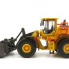First Gear 80-0337 Volvo L180H Wheel Loader Waste Handler - Scale 1:87