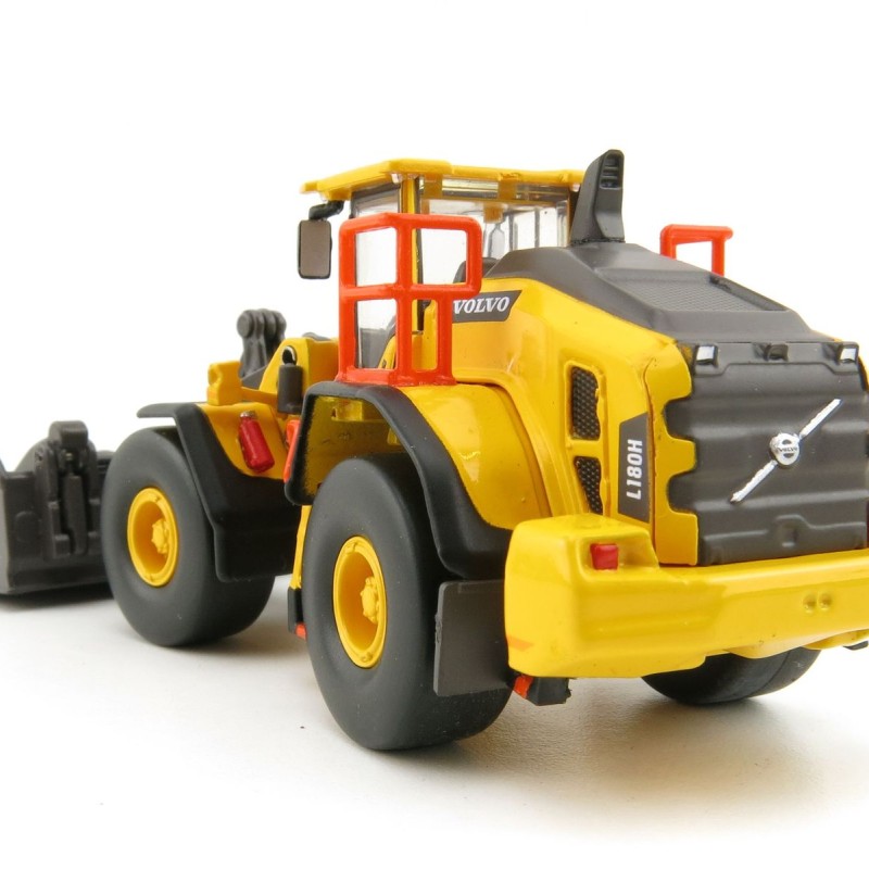 First Gear 80-0337 Volvo L180H Wheel Loader Waste Handler - Scale 1:87