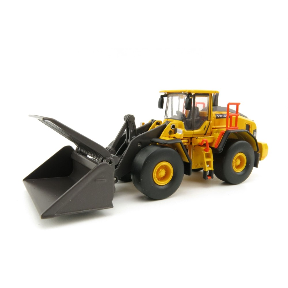 First Gear 80-0337 Volvo L180H Wheel Loader Waste Handler - Scale 1:87