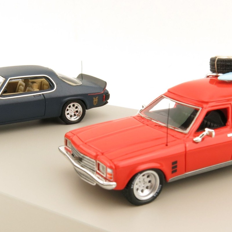 ACE Models ACE-MM2 - Mad Max Holden HQ Nightrider MFP & Holden HJ Panel Van Twin Set - Scale 1:64