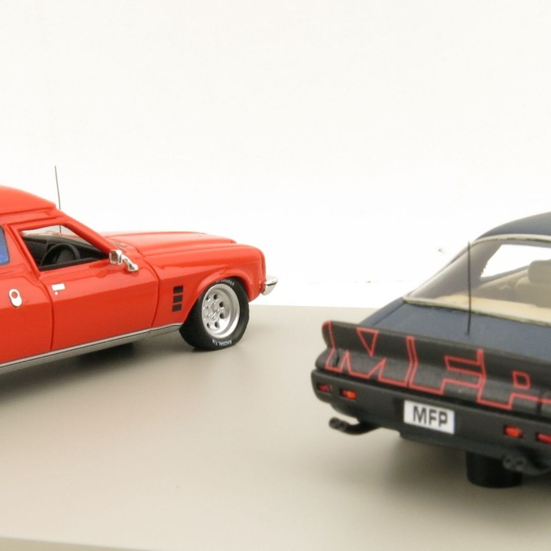 ACE Models ACE-MM2 - Mad Max Holden HQ Nightrider MFP & Holden HJ Panel Van Twin Set - Scale 1:64