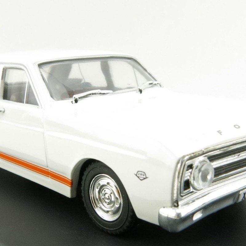DDA Collectibles - 1967 Ford Falcon XR GT Car - Avis White - Scale 1:43