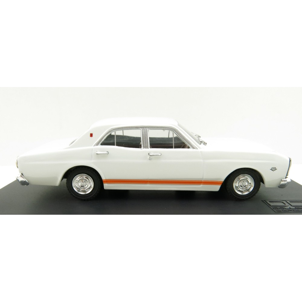 DDA Collectibles - 1967 Ford Falcon XR GT Car - Avis White - Scale 1:43