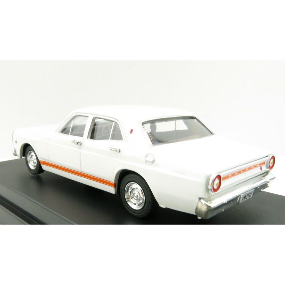 DDA Collectibles - 1967 Ford Falcon XR GT Car - Avis White - Scale 1:43