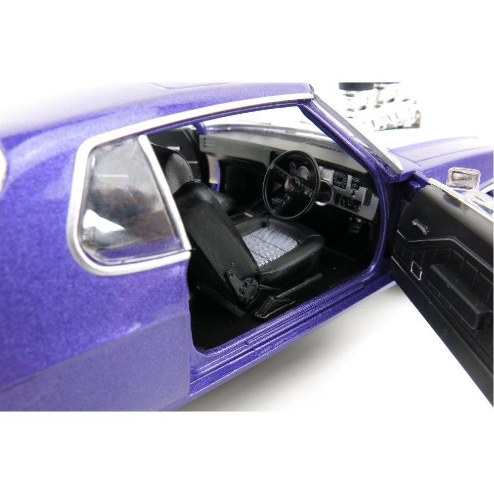 DDA GreenLight DDA201 1973 Custom Holden HQ Monaro Hanful Scale 1:24 