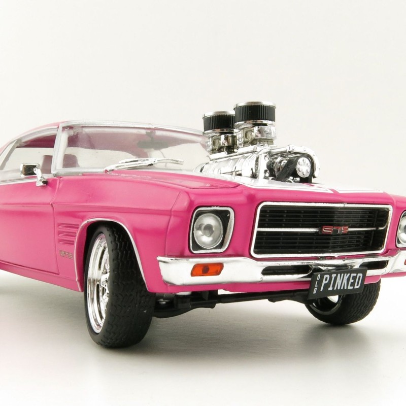 DDA GreenLight DDA207 1973 Custom Holden HQ Monaro GTS 350 Pinked - Scale 1:24