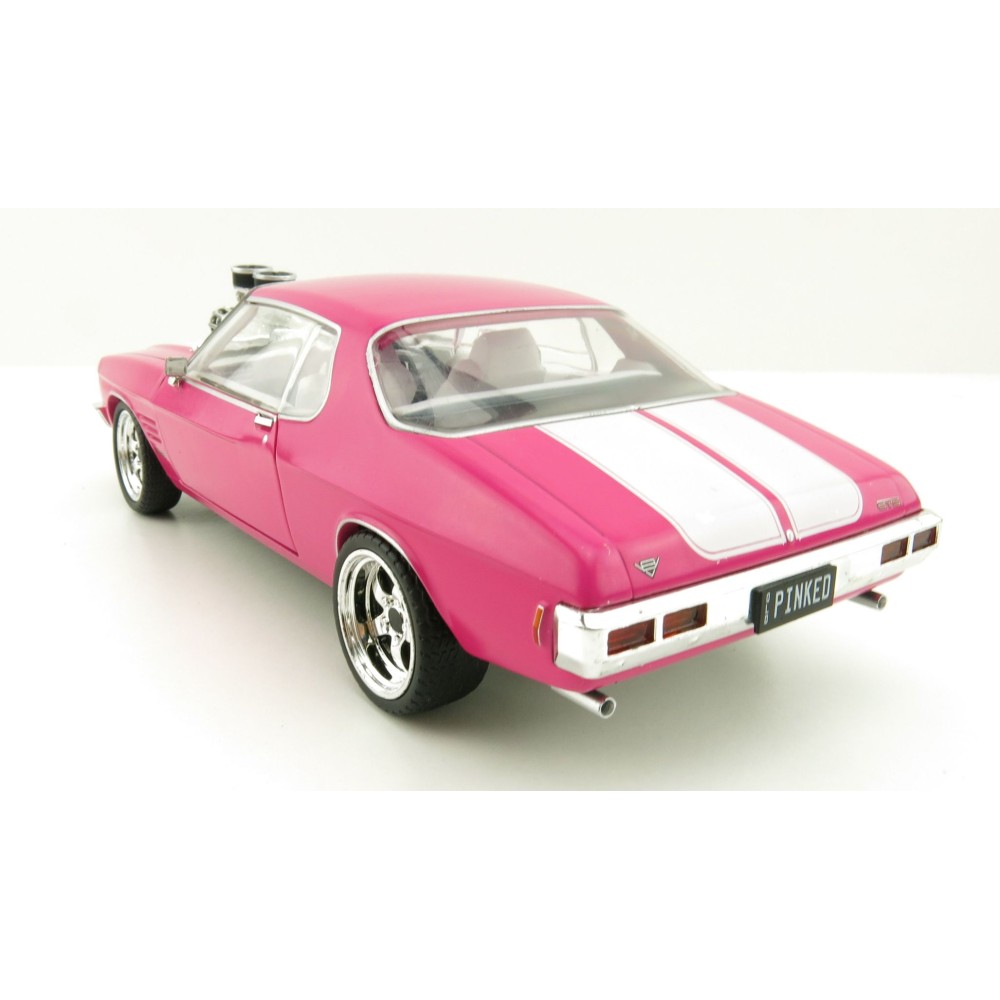 DDA GreenLight DDA207 1973 Custom Holden HQ Monaro GTS 350 Pinked - Scale 1:24