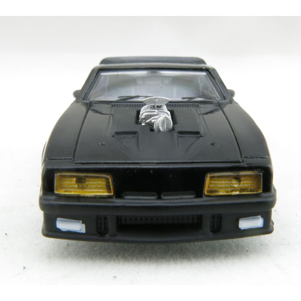 GREENLIGHT 44770-A Movie Mad Mad V8 Interceptor 1972 Ford Falcon XB -Scale 1:64