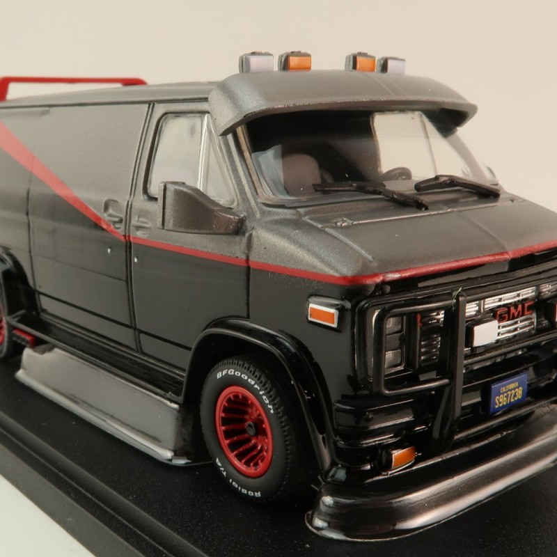 GREENLIGHT GL86515 Movie B.A.'s 1983 GMC Vandura - The A-Team (1983 - 87) - Scale 1:43