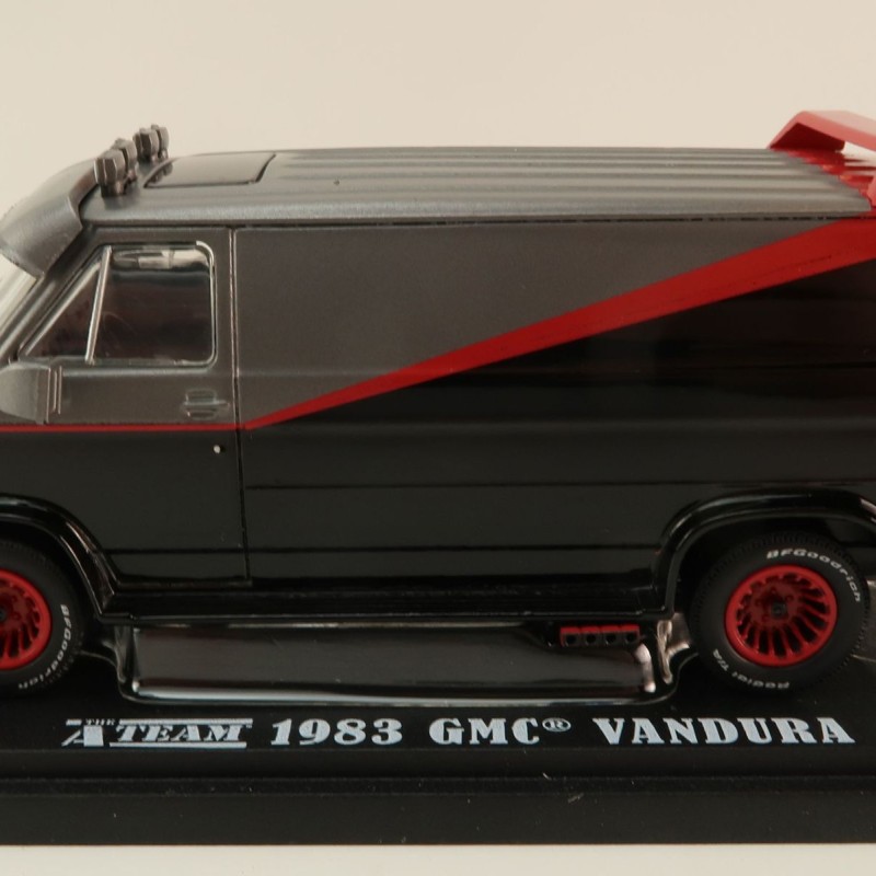 GREENLIGHT GL86515 Movie B.A.'s 1983 GMC Vandura - The A-Team (1983 - 87) - Scale 1:43