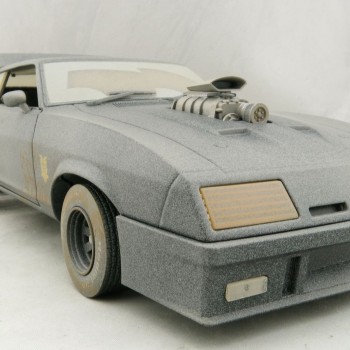 GreenLight 13559 Ford XB Falcon - Mad Max - Last of the V8 Interceptors Weathered Scale 1:18