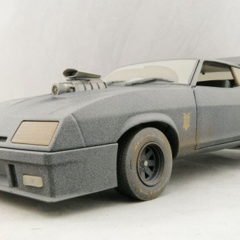 GreenLight 13559 Ford XB Falcon - Mad Max - Last of the V8 Interceptors Weathered Scale 1:18
