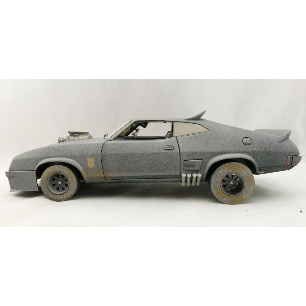 GreenLight 13559 Ford XB Falcon - Mad Max - Last of the V8 Interceptors Weathered Scale 1:18