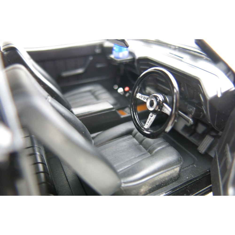 Greenlight 12996 Mad Max Ford XB Falcon Last Of The V8 Interceptors - Scale 1:18 