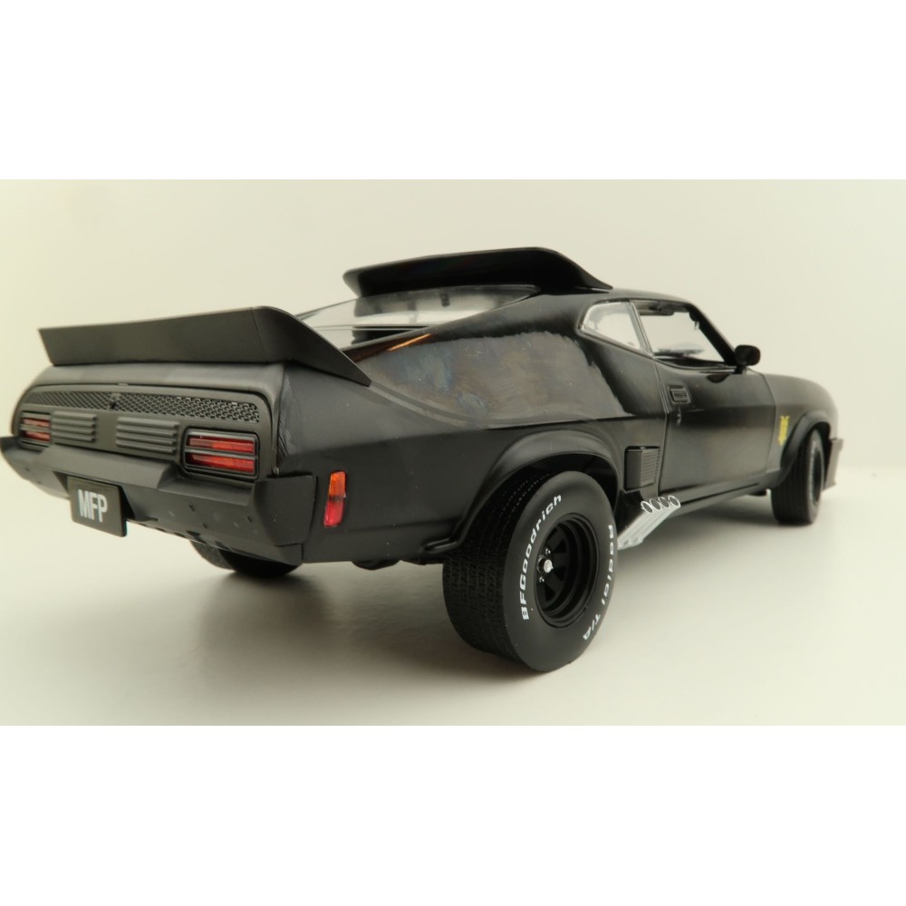 Greenlight 12996 Mad Max Ford XB Falcon Last Of The V8 Interceptors - Scale 1:18 