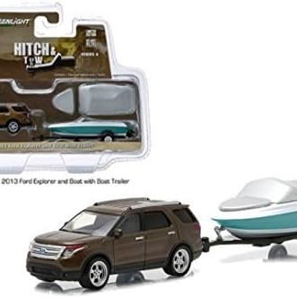 Greenlight 2013 Ford Explorer and Boat with Trailer - Scale 1:64 