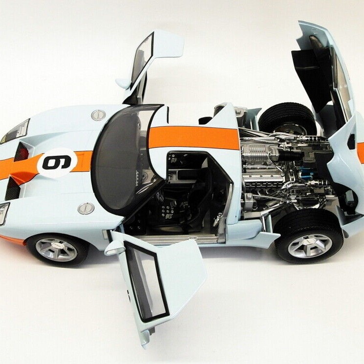 MotorMax 79639 Ford GT Concept Car Gulf Oil Livery Diecast - Scale 1:12