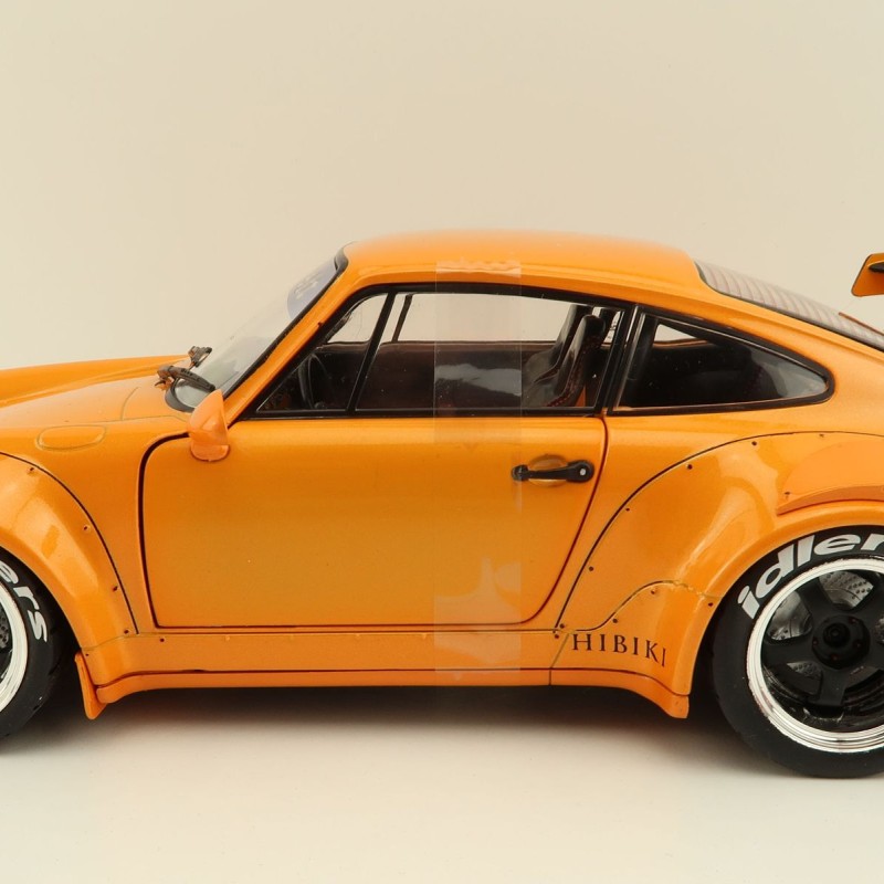 Solido S1807501 Porsche 964 RWB HIBIKI Orange - Scale 1:18
